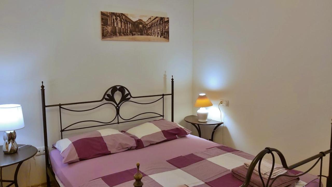 Apartment Lora أوميس المظهر الخارجي الصورة