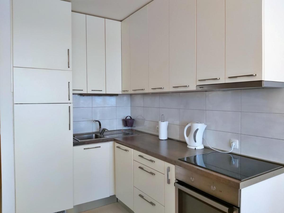Apartment Lora أوميس المظهر الخارجي الصورة