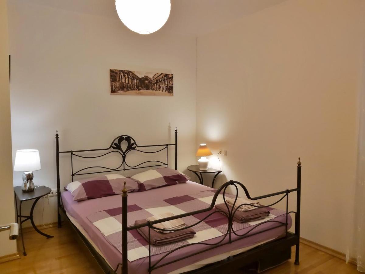 Apartment Lora أوميس المظهر الخارجي الصورة